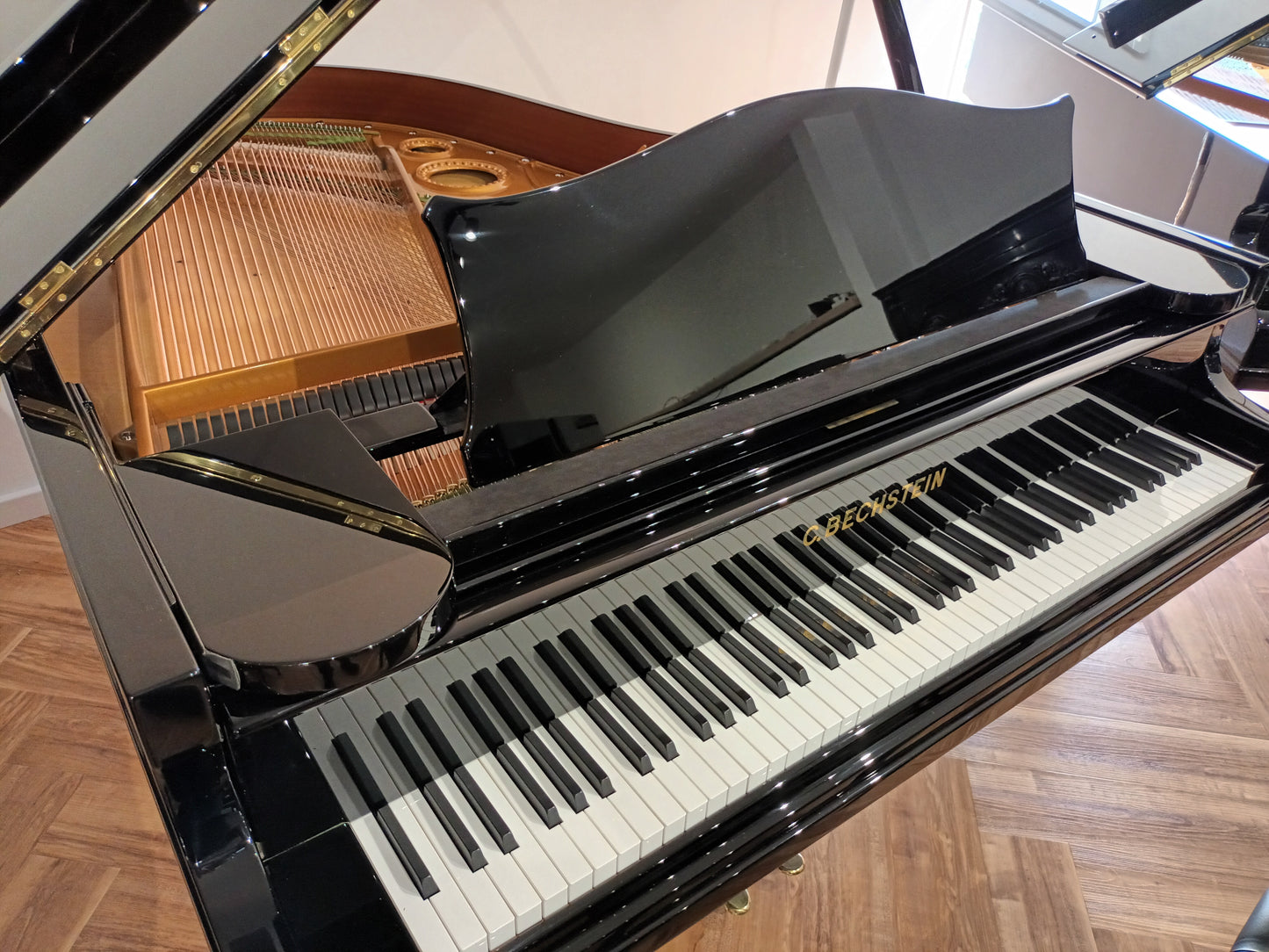 1927 Bechstein Model M (Reconditioned/88 Keys)