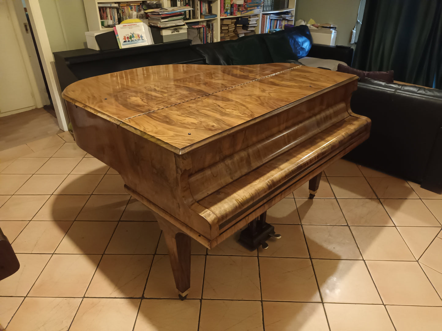 1935 Cecilian Beginner Baby Grand