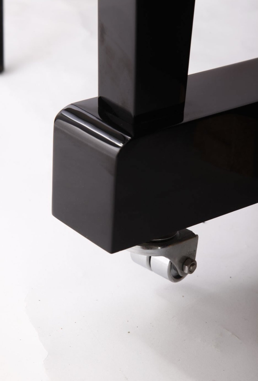 Steinhoven SU121 (Polished Ebony)