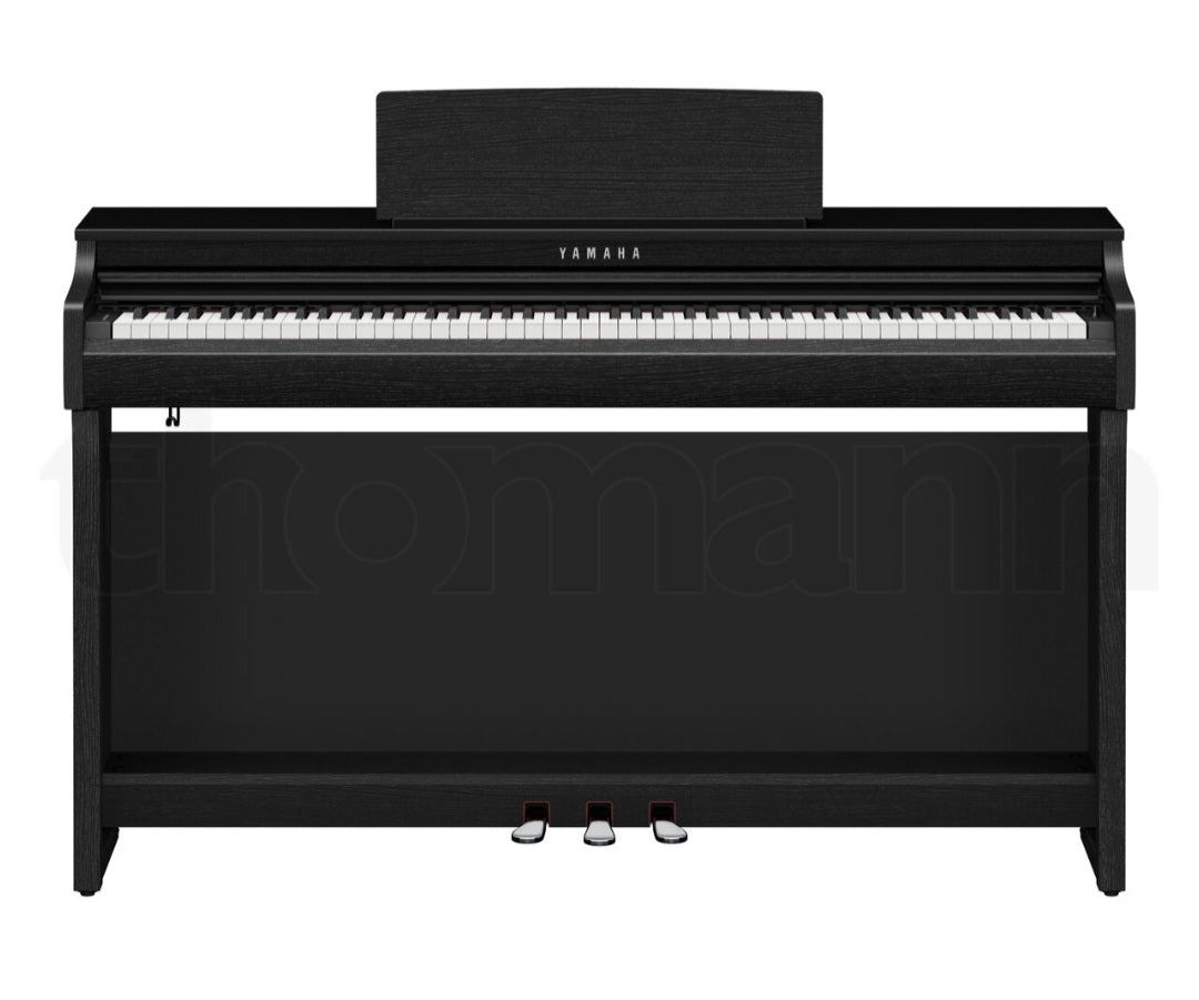 Yamaha CLP 825 Clavinova