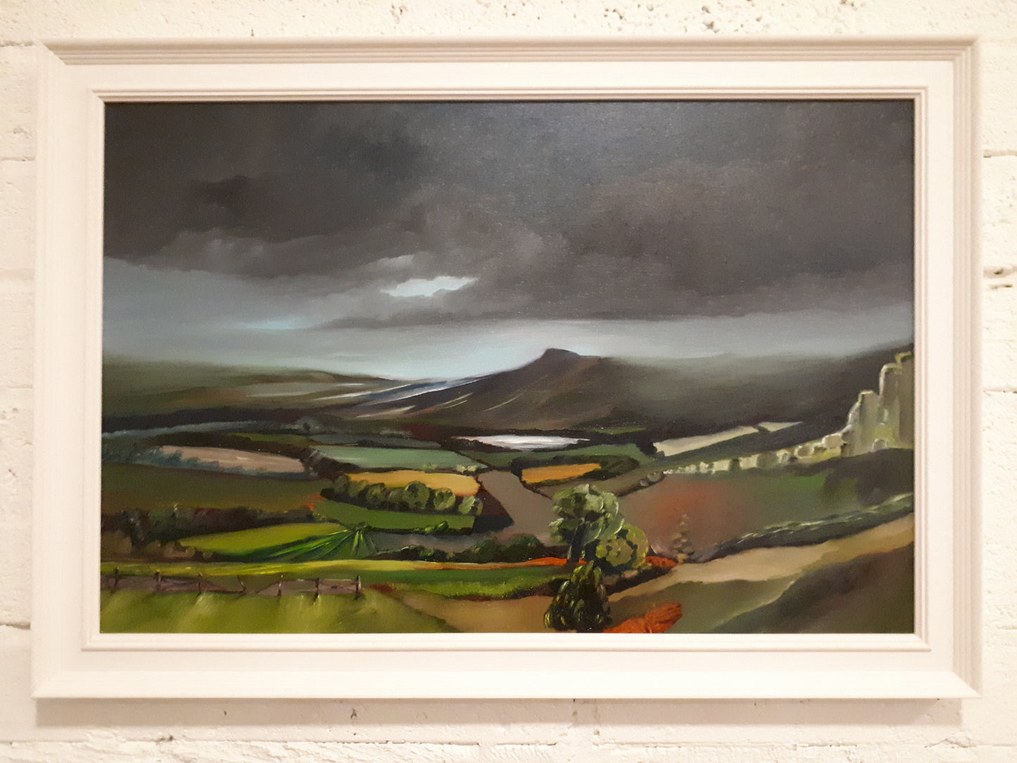 Original Oil on Canvas Painting of the Wicklow Mountains, Ireland, by Irish Artist Cathal O'Briain. Free P&P with Padded Protection within Ireland. Comes professionally framed in a new, neutral coloured frame to most styles or settings.