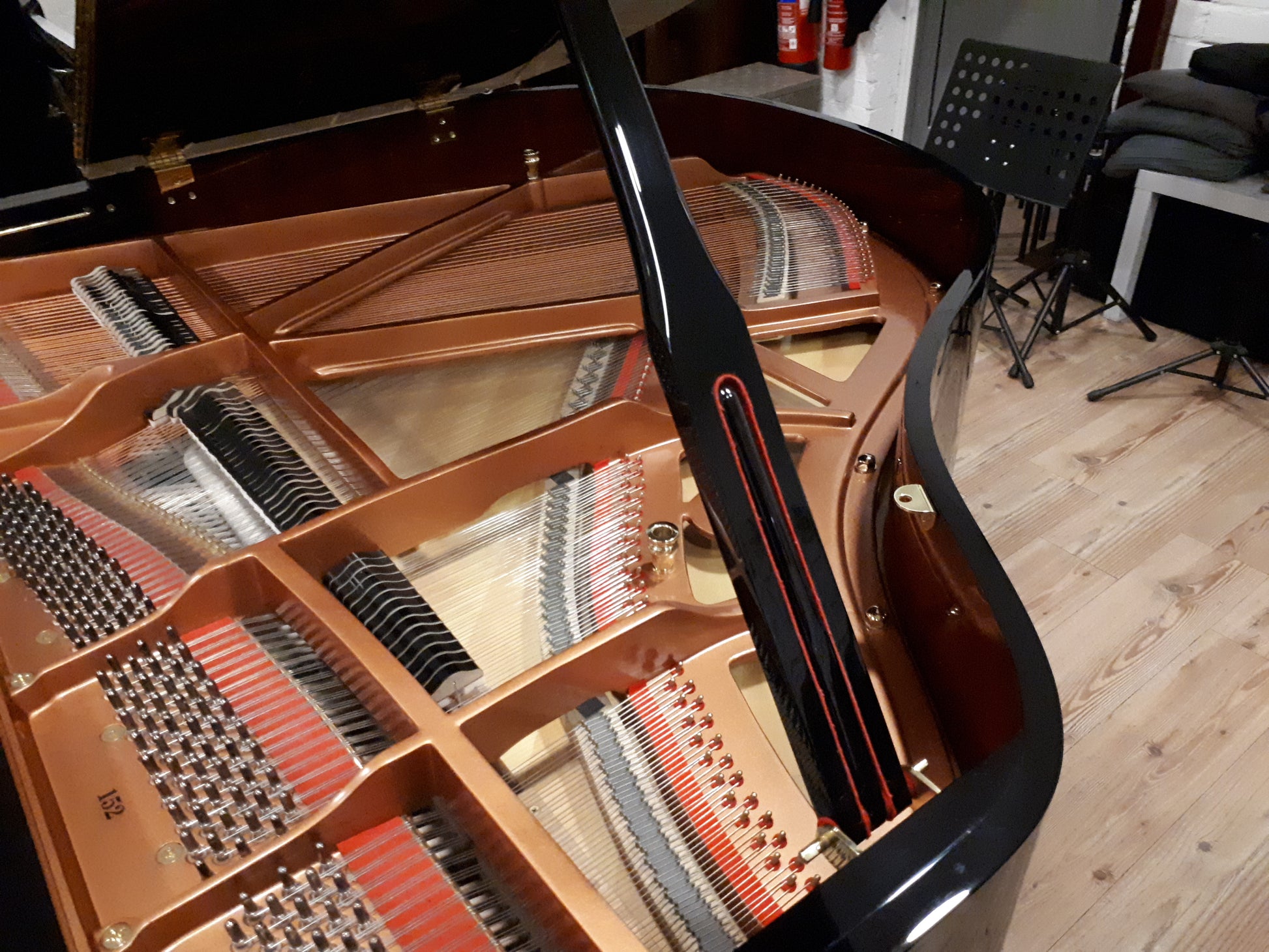 Danemann DG152 Ebony baby grand for sale dublin, ireland