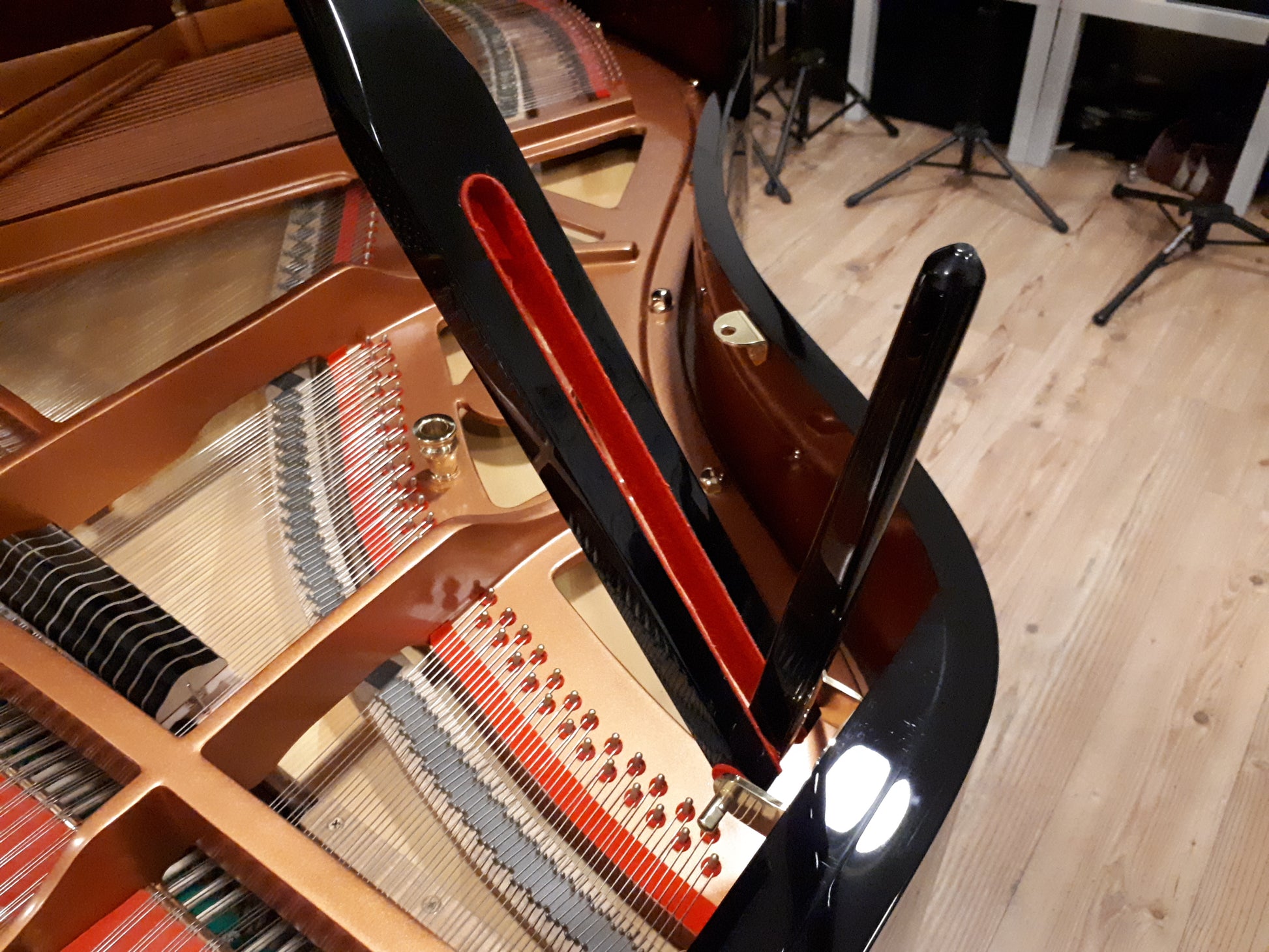 Danemann DG152 Ebony baby grand for sale dublin, ireland