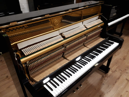 Yamaha U1