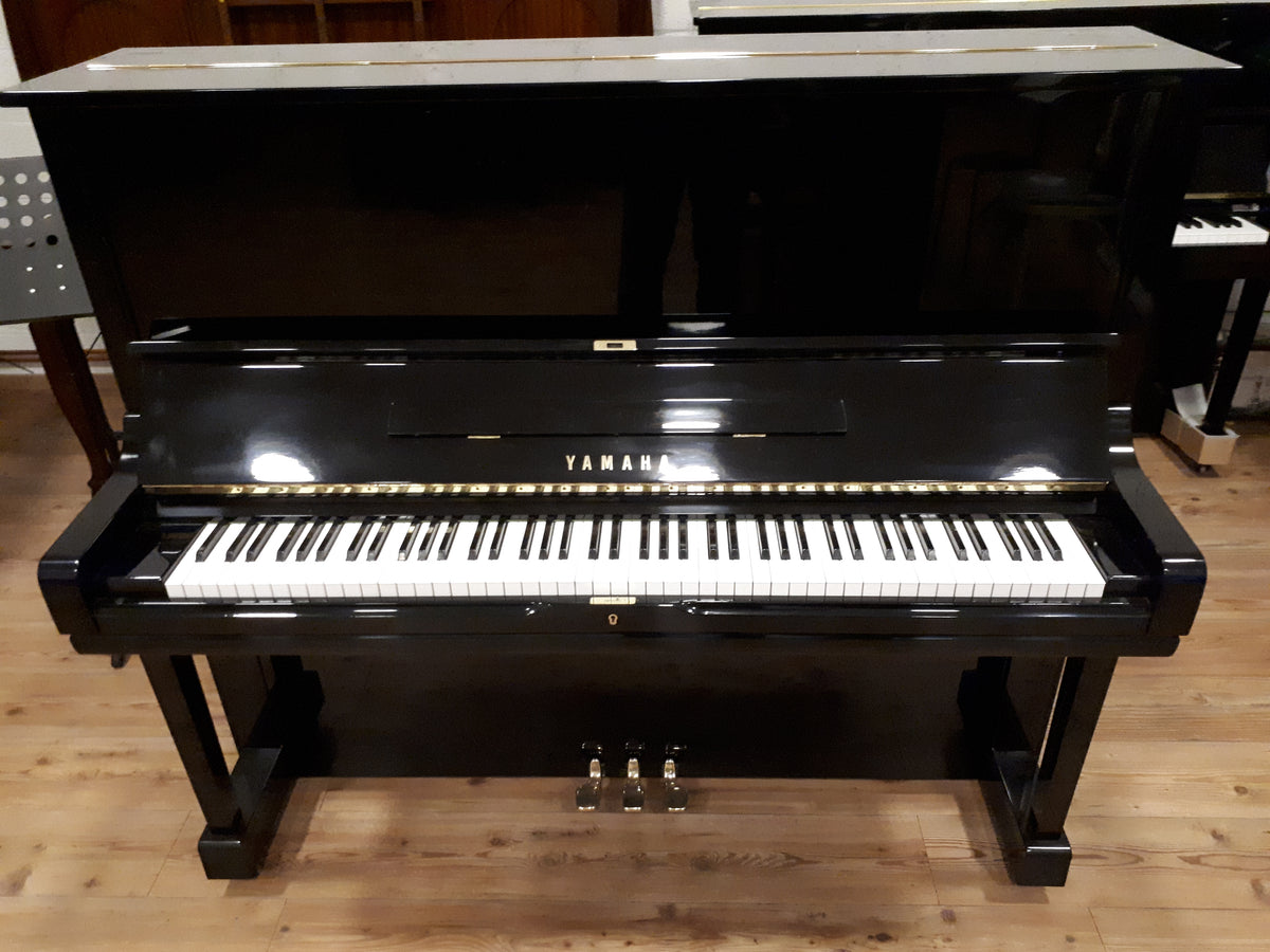 Yamaha U3A (1983)