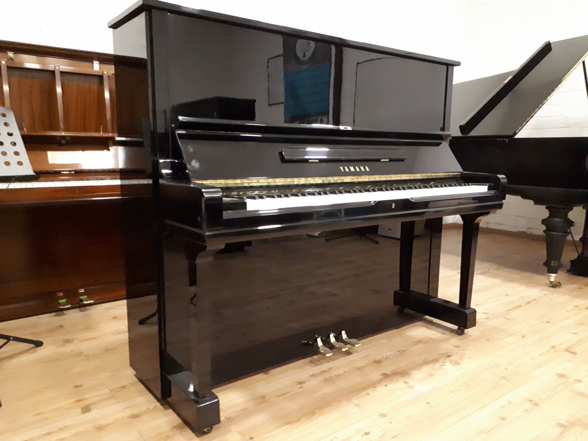Yamaha U3A (1983)