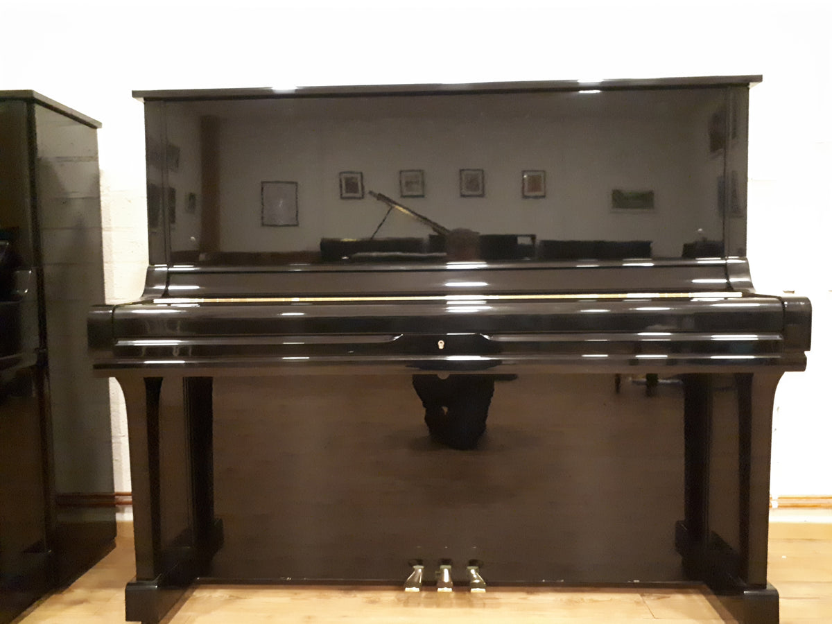 New Yamaha U3