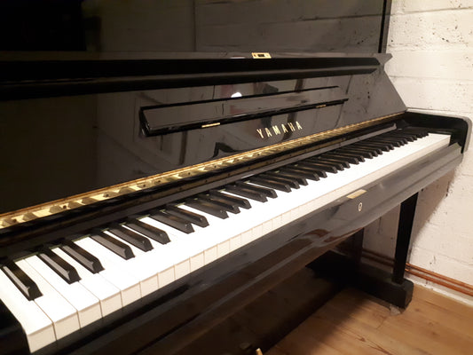 Yamaha U3 (1966)