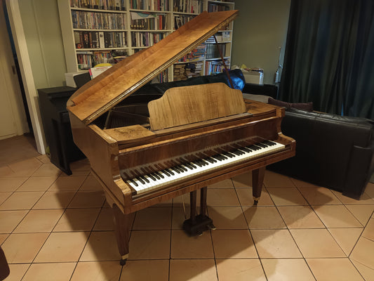 1935 Cecilian Beginner Baby Grand