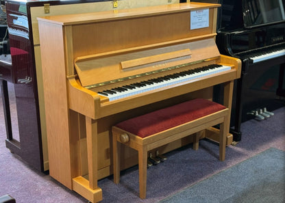 1999 Kawai K30e