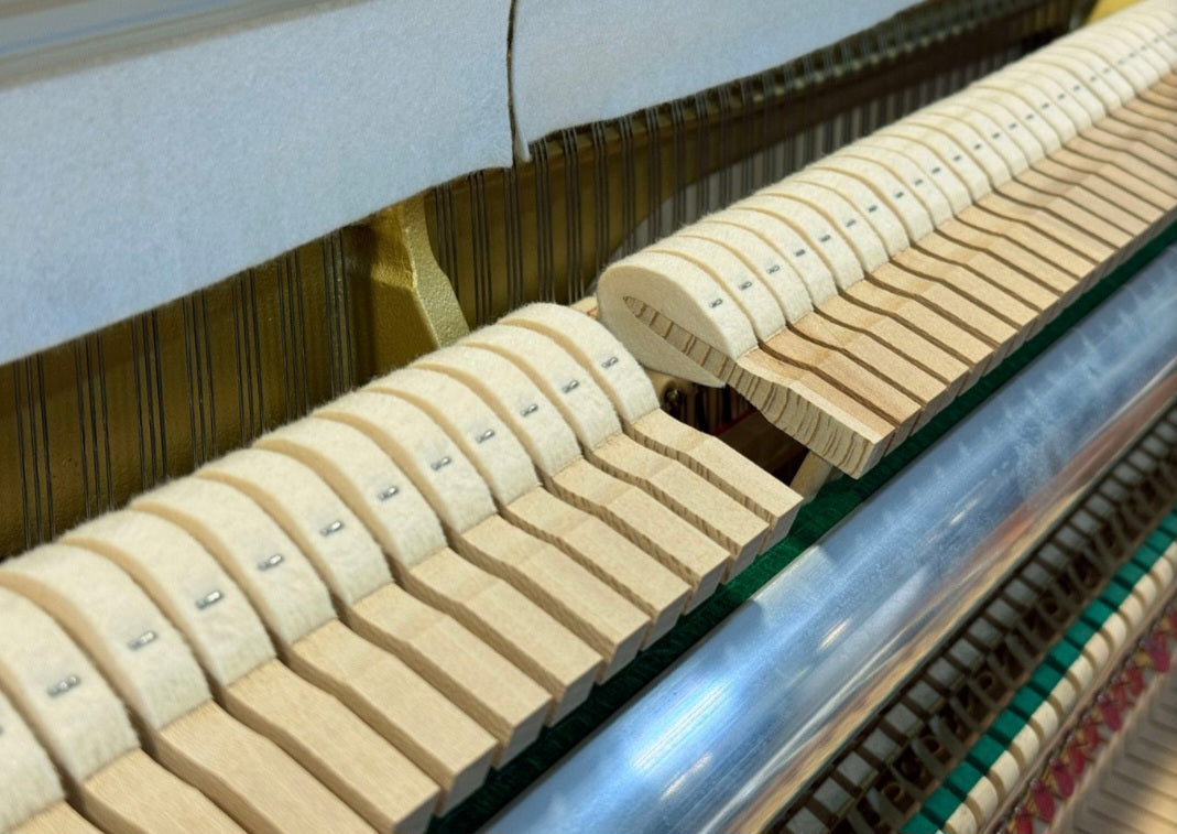 1999 Kawai K30e