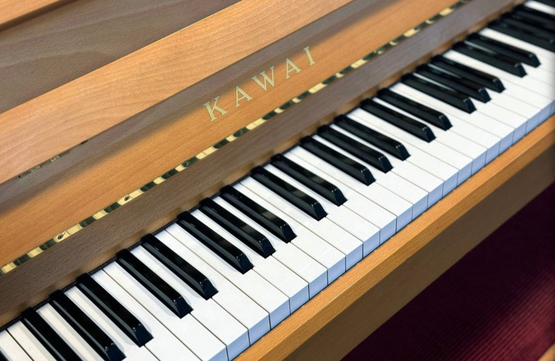 1999 Kawai K30e