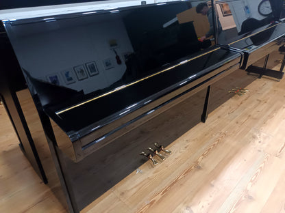 Yamaha P116