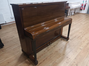 Hopkinson, London (Walnut/Brass Fittings)