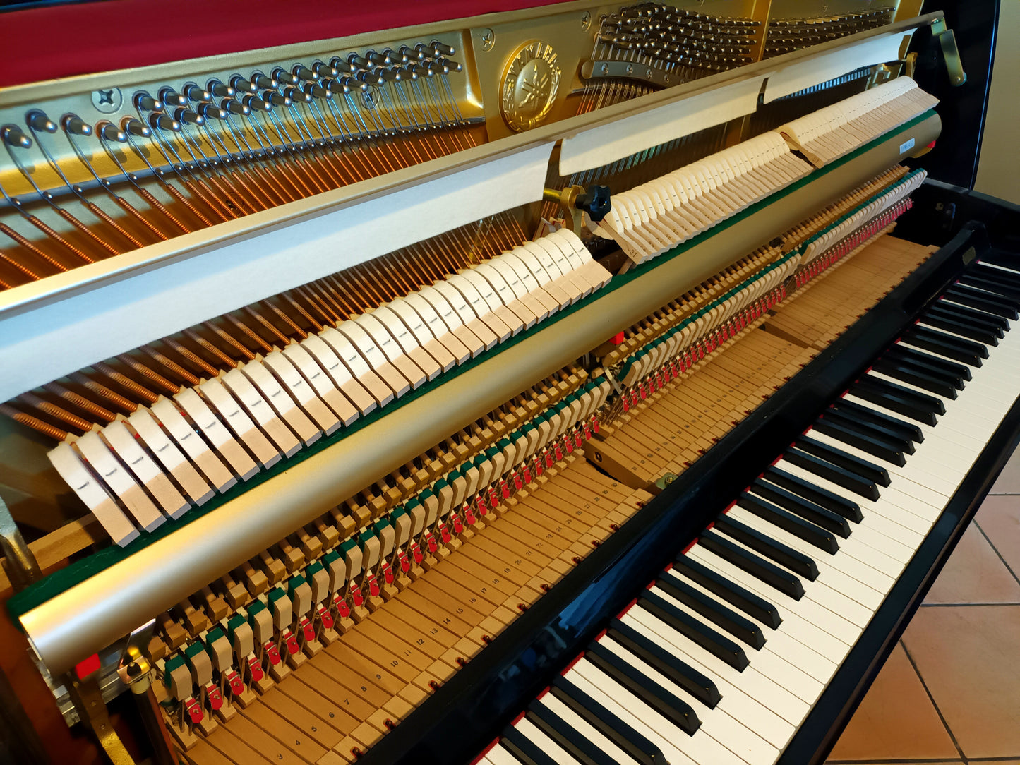 Yamaha P116 (1989)