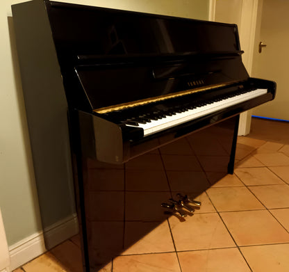 Yamaha P116 (1989)