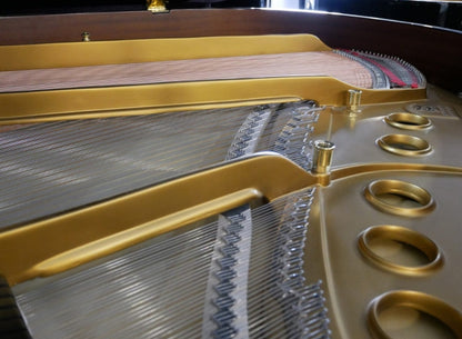 Steinway Model S