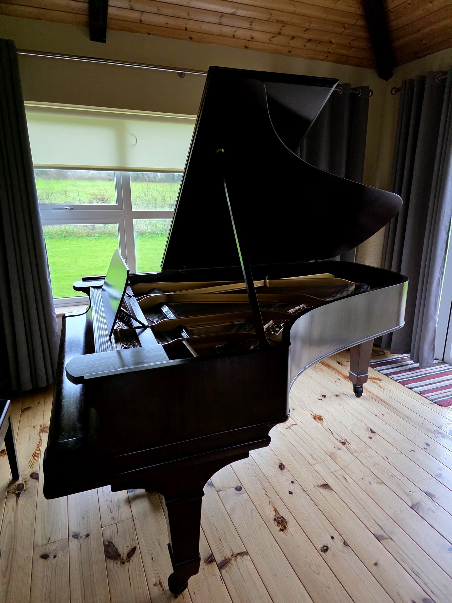 Chappell Semi Concert Grand