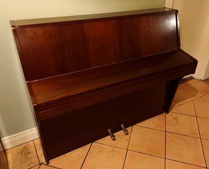 Squire & Longston (Very Compact)
